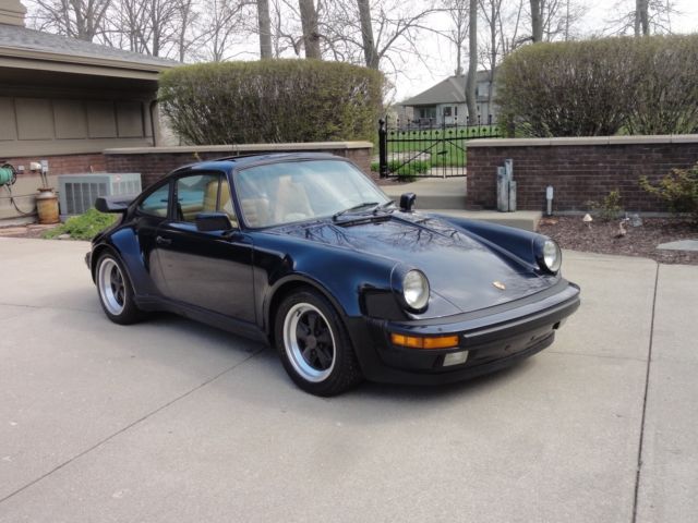 1986 Blue Porsche 930 Coupe