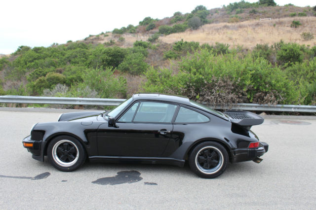 1986 White Porsche 930