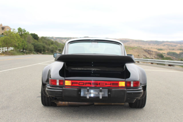 1986 White Porsche 930