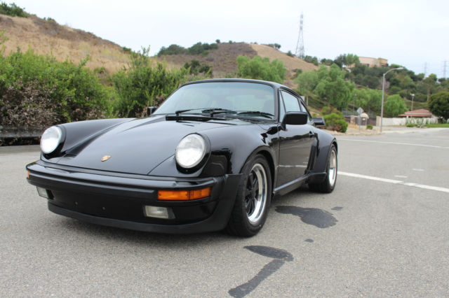 1986 White Porsche 930