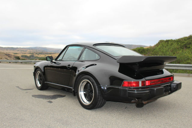 1986 White Porsche 930