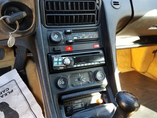 1986 Porsche 928 Coupe