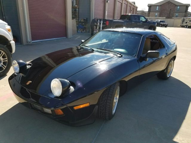 1986 Porsche 928 Coupe