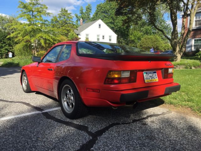 1986 Red Porsche 944 Coupe