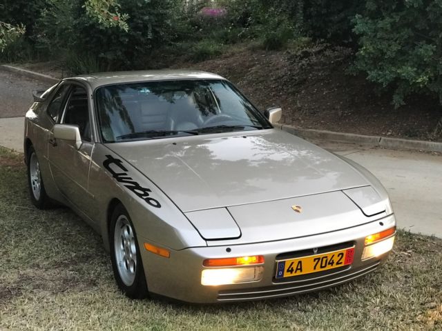 1986 White Gold Porsche 944 Hatchback