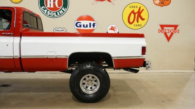 1986 Red GMC SIERRA C1500 Pickup Truck