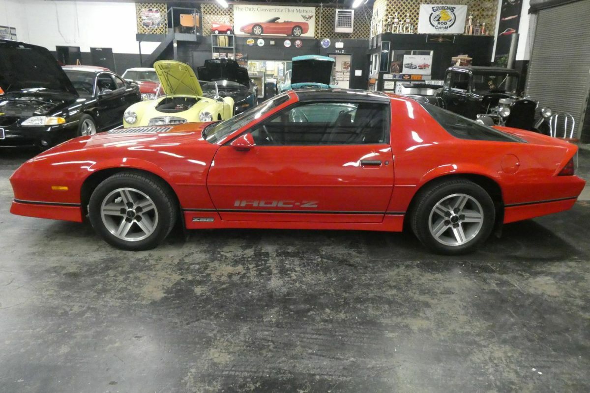 1986 Red Chevrolet Camaro Coupe