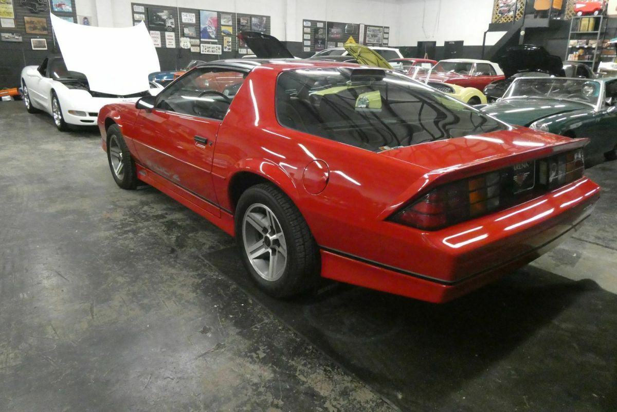 1986 Red Chevrolet Camaro Coupe