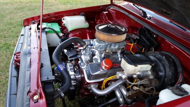 1986 Burgandy/Silver Chevrolet S-10 Extended Cab Pickup