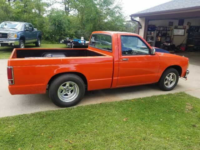 1986 Orange Chevrolet S-10 Standard Cab Pickup