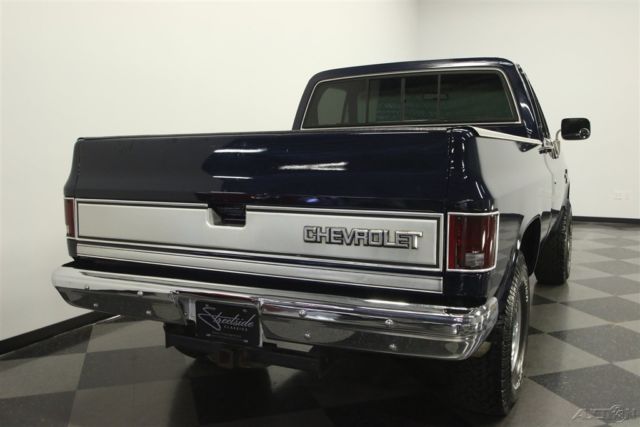 1986 Blue Chevrolet K10