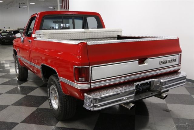 1986 Red Chevrolet K10