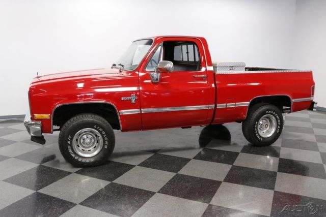 1986 Red Chevrolet K10