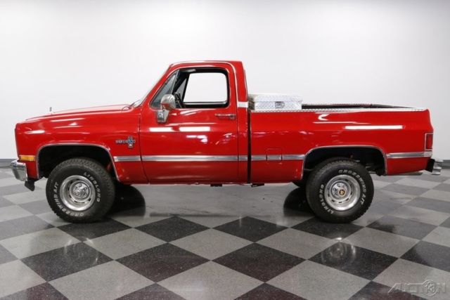 1986 Red Chevrolet K10