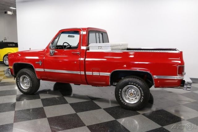 1986 Red Chevrolet K10