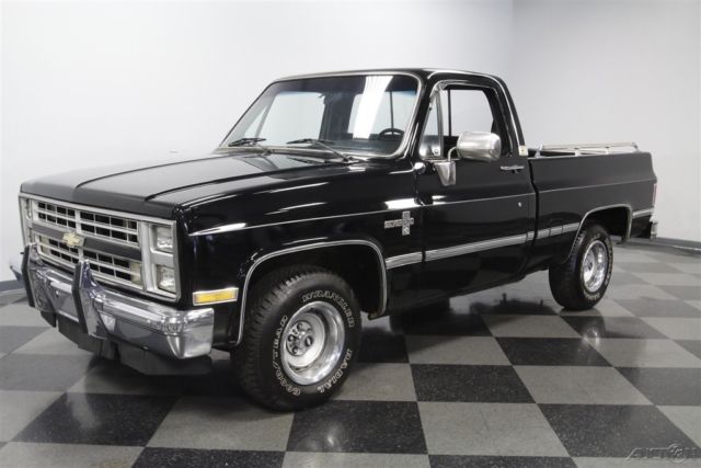 1986 Blue Chevrolet C10
