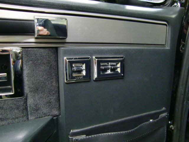 1986 Black Chevrolet C-10 Standard Cab Pickup