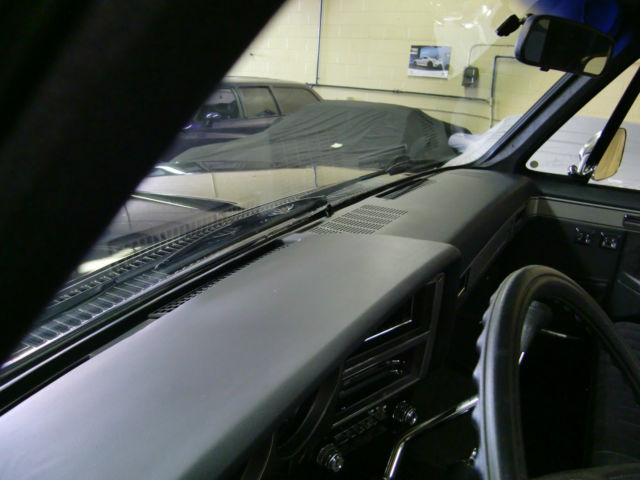 1986 Black Chevrolet C-10 Standard Cab Pickup