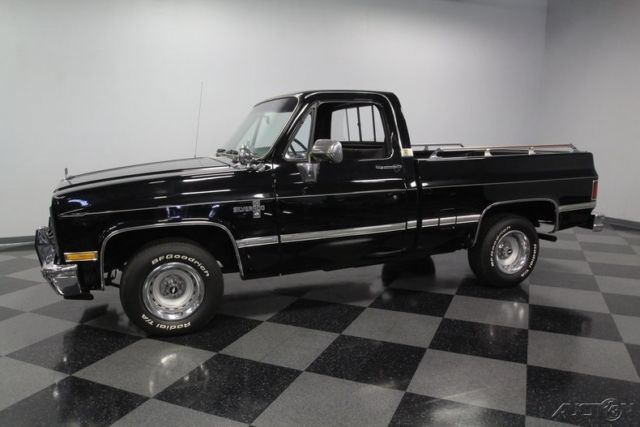 1986 Black Chevrolet C10