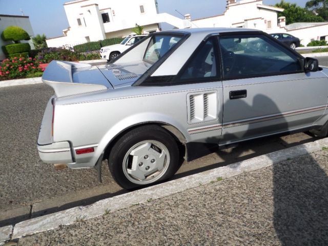 1986 Gray Toyota MR2 Fastback