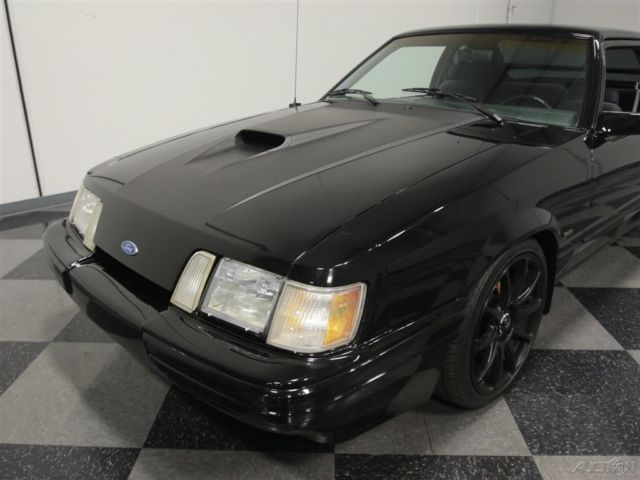 1986 Black Ford Mustang