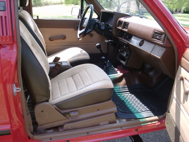 1986 Toyota Red Toyota 4Runner 2DR SUV With Removable Back Cover
