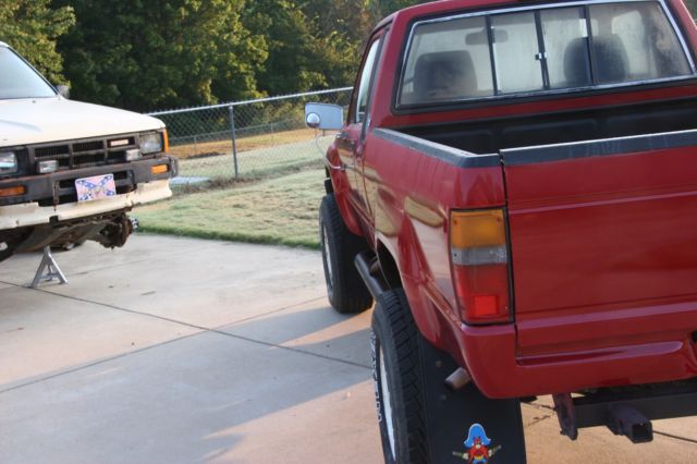1986 Red Toyota Other Extended Cab Pickup