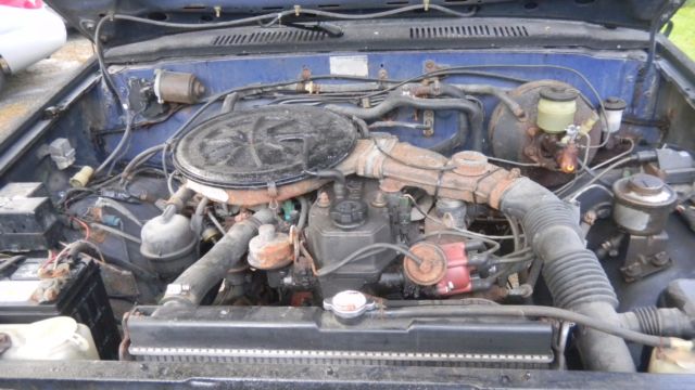 1986 Black Toyota 4x4 truck