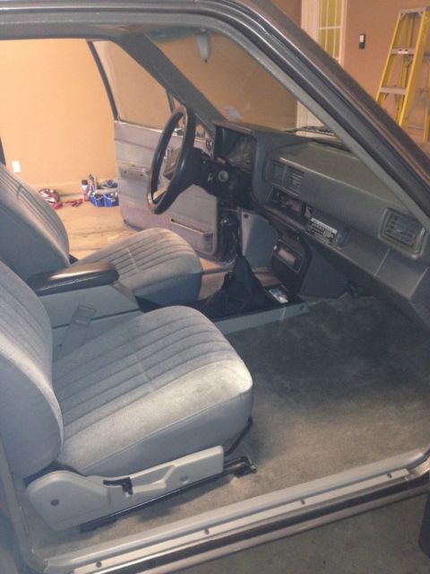 1986 Gray Toyota 86 Extended Cab Pickup