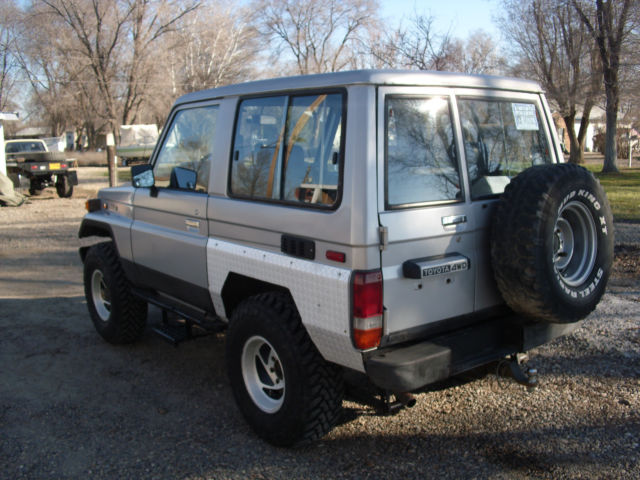 1986 Gray Toyota Land Cruiser SUV