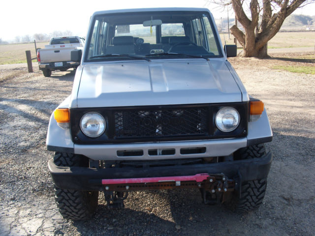 1986 Gray Toyota Land Cruiser SUV
