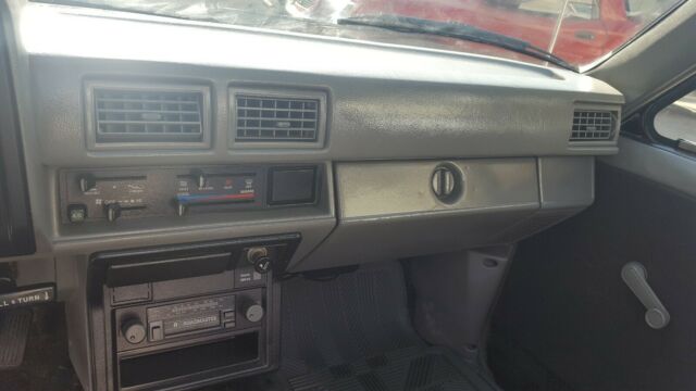 1986 Gray Toyota Motor home chassis Cab & Chassis