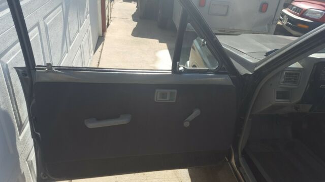 1986 Black Toyota Motor home chassis Cab & Chassis