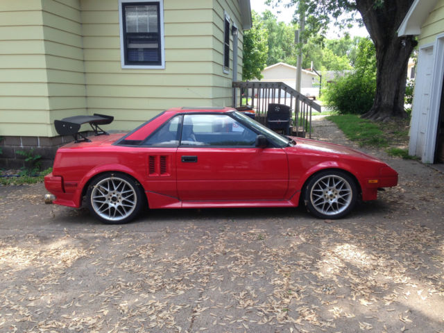1986 Red Toyota MR2
