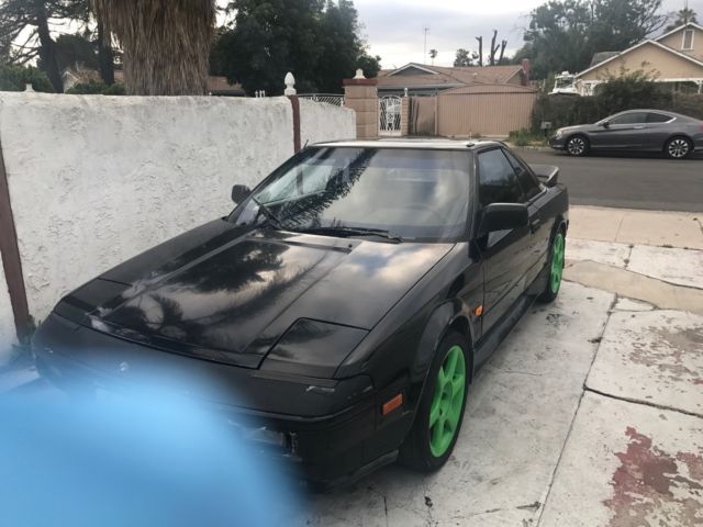 1986 Black Toyota MR2 Coupe