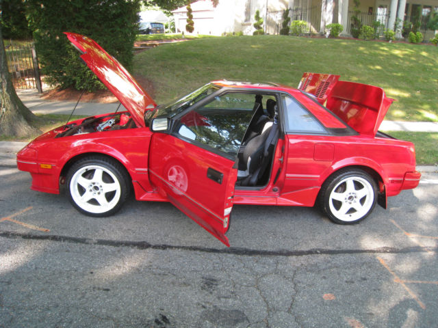1986 Red Toyota MR2 Coupe
