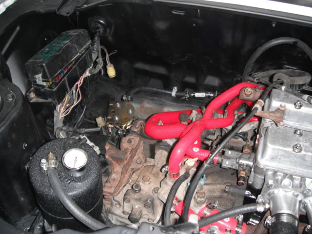 1986 White Toyota MR2 Coupe