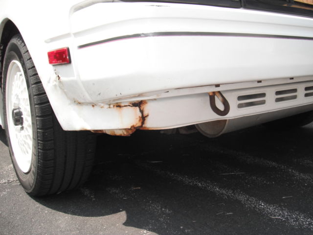 1986 White Toyota MR2 Coupe