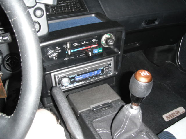 1986 White Toyota MR2 Coupe