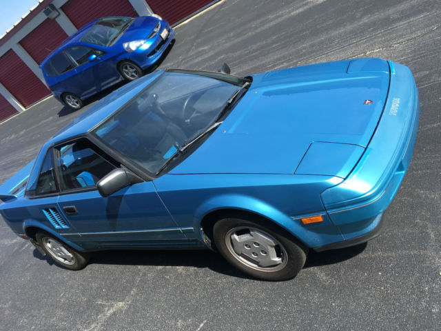 1986 Blue Toyota MR2 Coupe