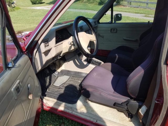 1986 Red Toyota 86 Extended Cab Pickup