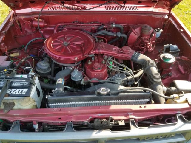 1986 Red Toyota 86 Extended Cab Pickup