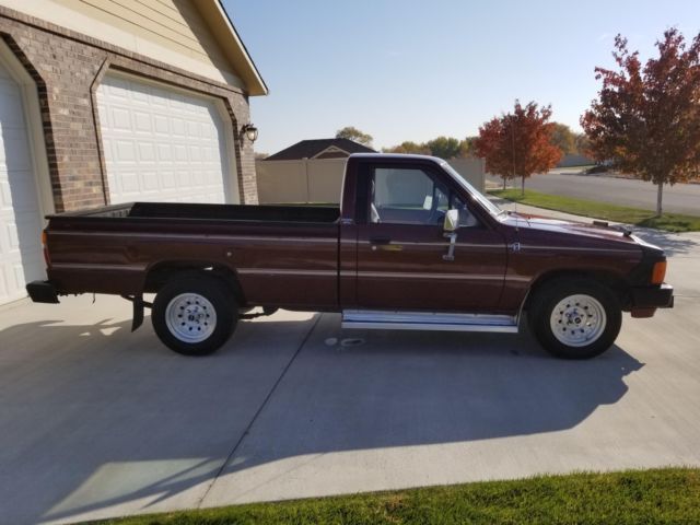 1986 maroon Toyota Other Standard Cab Pickup