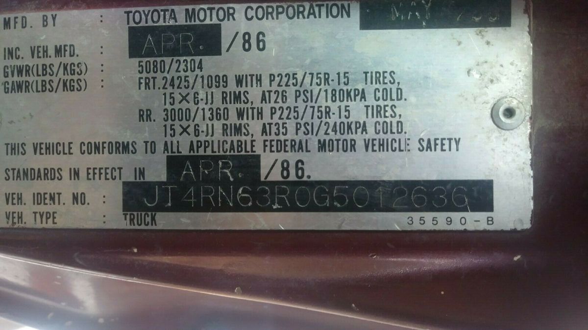 1986 Toyota Pickup Standard Cab Pickup