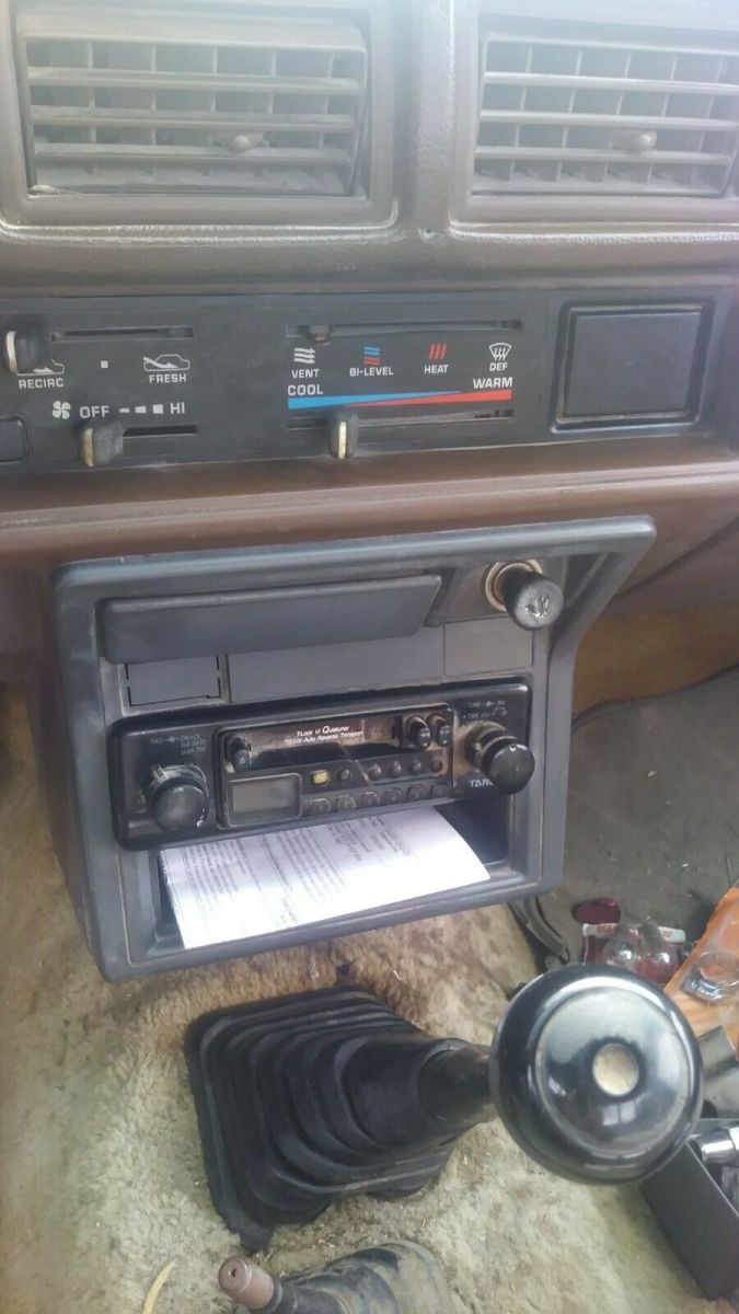 1986 Toyota Pickup Standard Cab Pickup