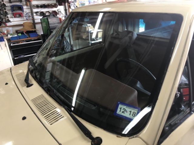 1986 Tan Toyota Pickup Standard Cab Pickup