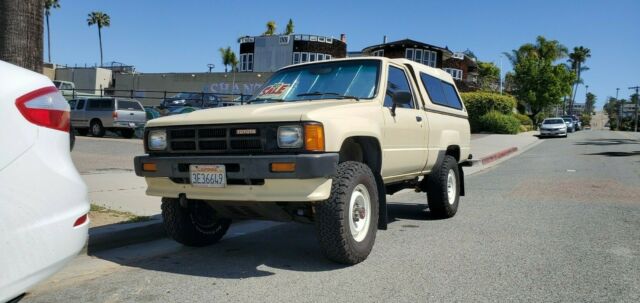1986 Tan Toyota Pickup Standard Cab Pickup