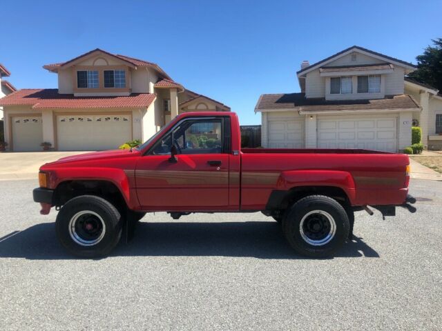 1986 Red Toyota Pickup Standard Cab Pickup