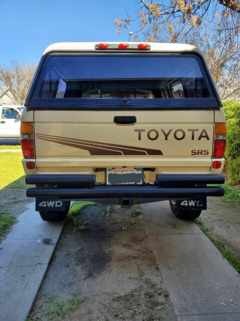 1986 Tan Toyota Other Extended Cab Pickup