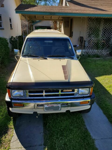 1986 Tan Toyota Other Extended Cab Pickup